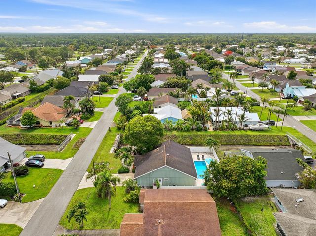 6273 Barbara Street, Jupiter, FL 33458