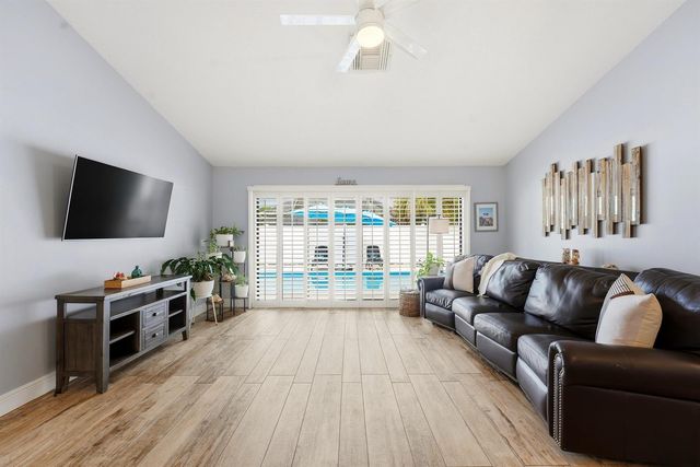 6273 Barbara Street, Jupiter, FL 33458