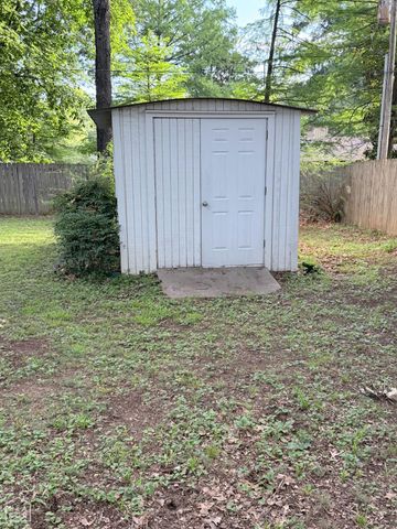 4108 Oakhill Lane, Jonesboro, AR 72405