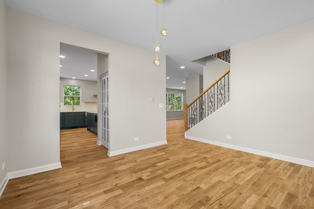 2819 Sweet Clover Way, Wauconda, IL 60084