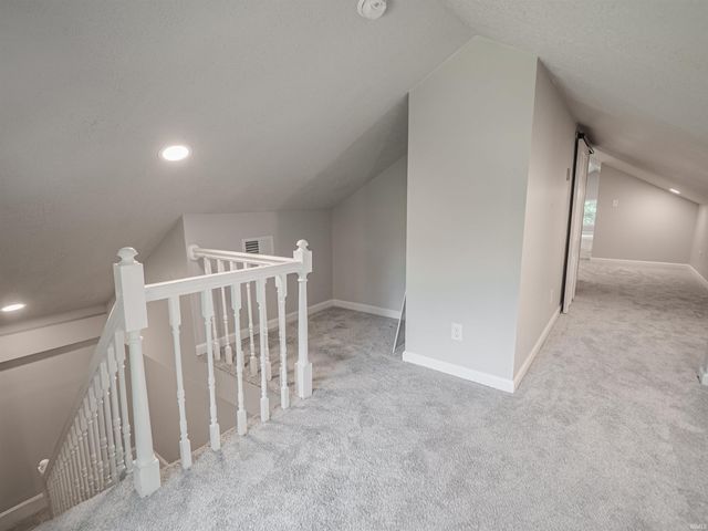 3704 Stringtown Road, Evansville, IN 47711