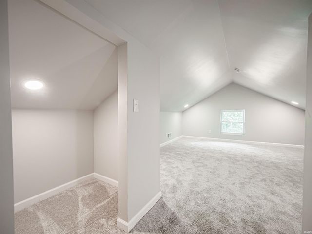 3704 Stringtown Road, Evansville, IN 47711