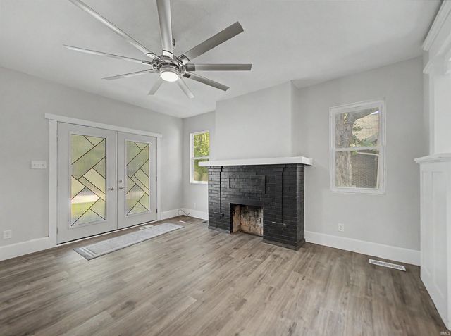 3704 Stringtown Road, Evansville, IN 47711