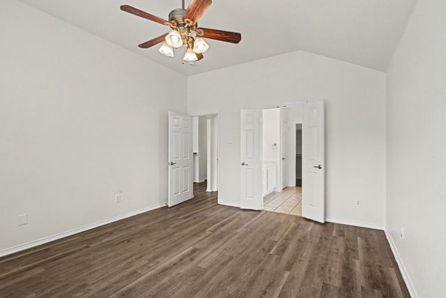 516 Bent Oak Drive, Fort Worth, TX 76131