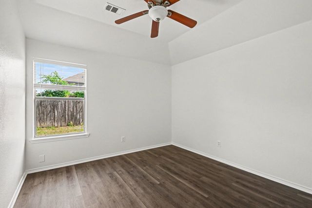 516 Bent Oak Drive, Fort Worth, TX 76131