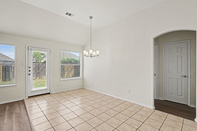 516 Bent Oak Drive, Fort Worth, TX 76131