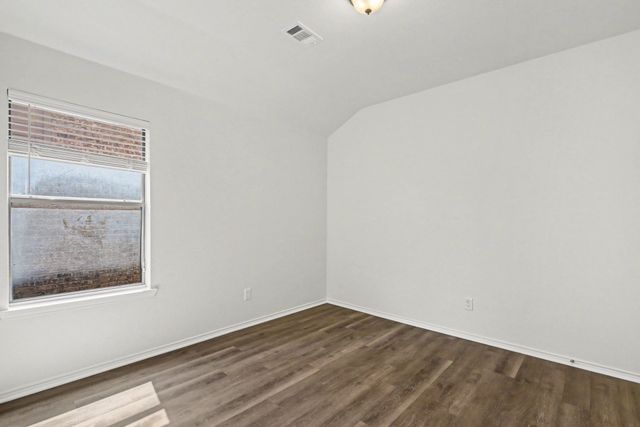 516 Bent Oak Drive, Fort Worth, TX 76131