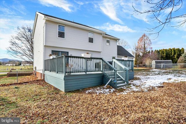 645 W FIRST STREET, Boiling Springs, PA 17007