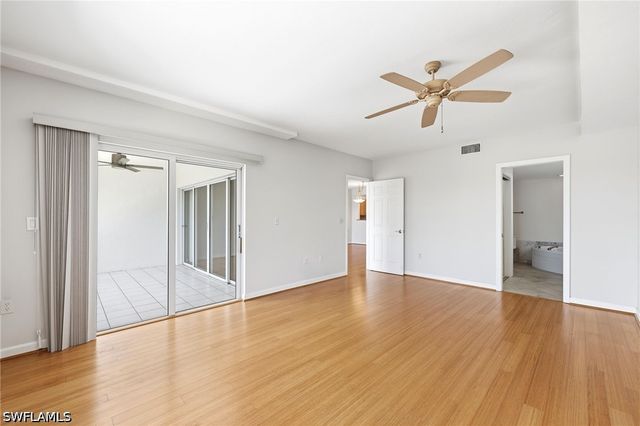 13105 Vanderbilt DR 407, Naples, FL 34110