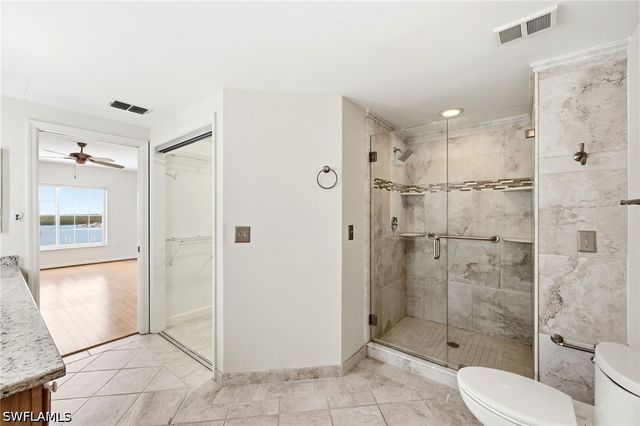 13105 Vanderbilt DR 407, Naples, FL 34110