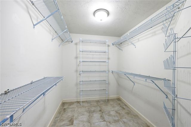 13105 Vanderbilt DR 407, Naples, FL 34110