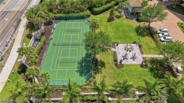 13105 Vanderbilt DR 407, Naples, FL 34110