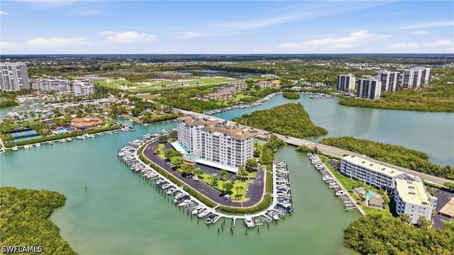 13105 Vanderbilt DR 407, Naples, FL 34110