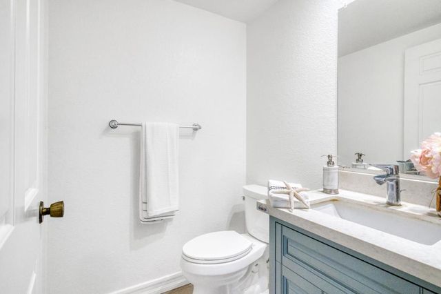 123 Dot Avenue, Campbell, CA 95008