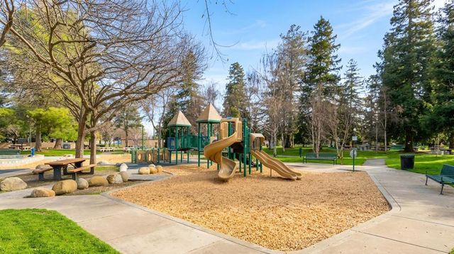 123 Dot Avenue, Campbell, CA 95008