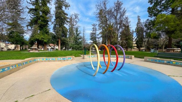 123 Dot Avenue, Campbell, CA 95008