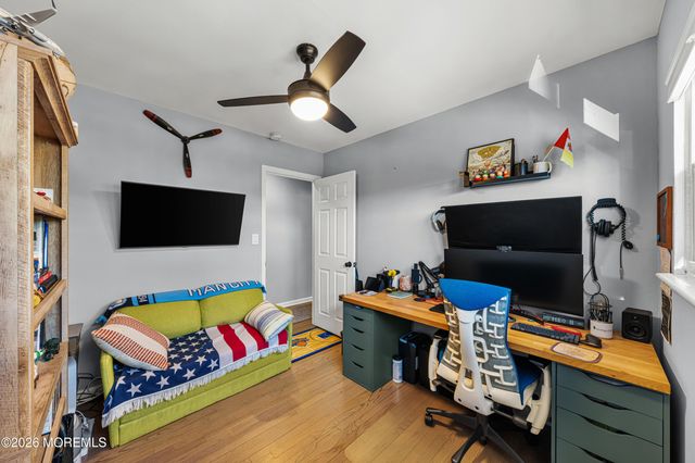 42 Hialeah Avenue, Middletown, NJ 07748