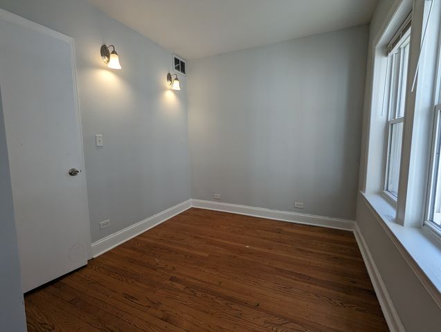 5029 N HARDING Avenue 1W, Chicago, IL 60625