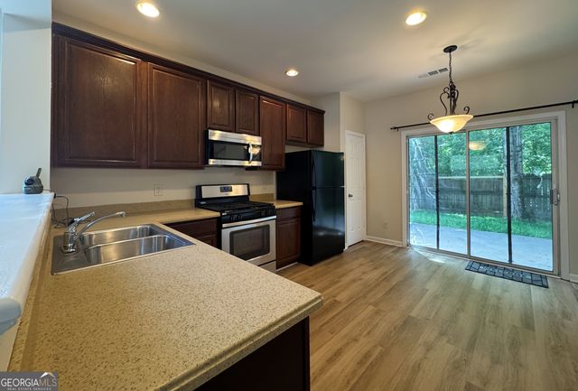 176 Nacoochee Way, Canton, GA 30114