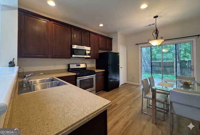 176 Nacoochee Way, Canton, GA 30114