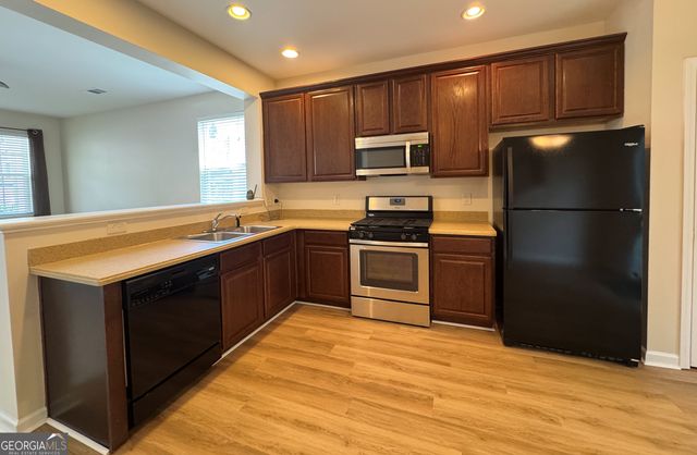 176 Nacoochee Way, Canton, GA 30114