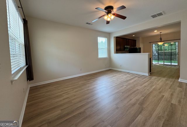176 Nacoochee Way, Canton, GA 30114
