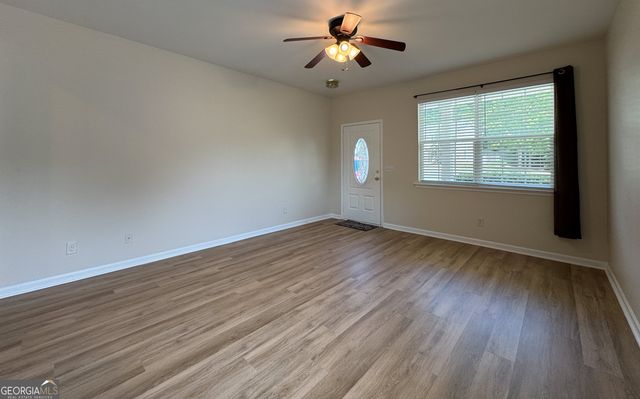 176 Nacoochee Way, Canton, GA 30114