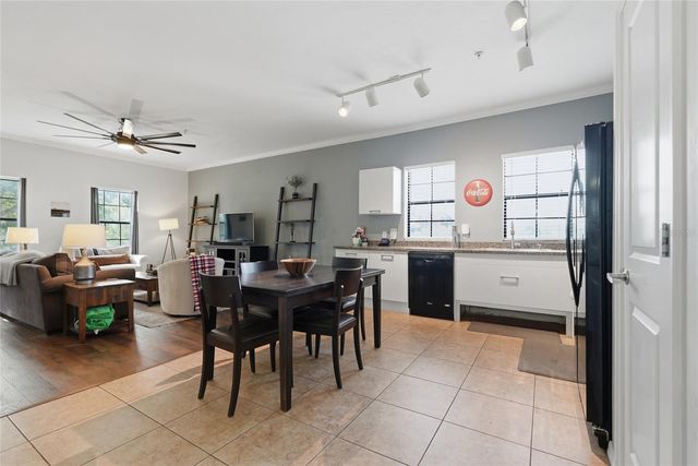 20 SW 6TH STREET 214, Gainesville, FL 32601