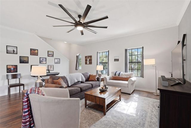 20 SW 6TH STREET 214, Gainesville, FL 32601
