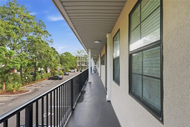 20 SW 6TH STREET 214, Gainesville, FL 32601
