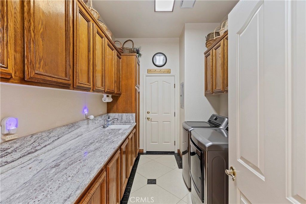 Image 47 of property listing at 17325 High Country Circle, Lake Mathews, CA 92570