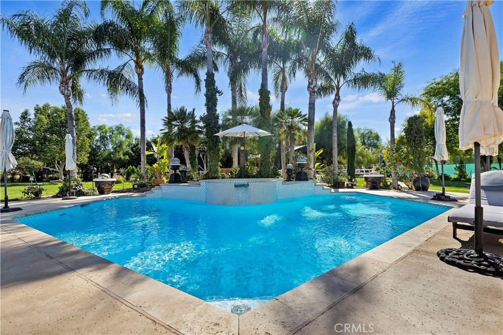 Image 5 of property listing at 17325 High Country Circle, Lake Mathews, CA 92570