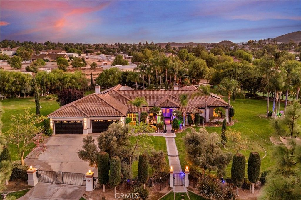 Image 61 of property listing at 17325 High Country Circle, Lake Mathews, CA 92570