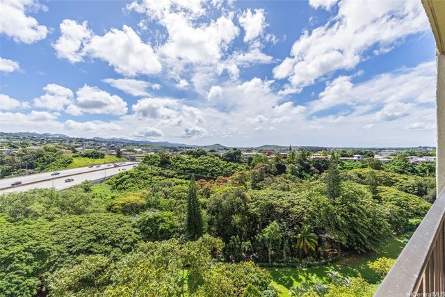 98-500 Koauka Loop 14A, Aiea, HI 96701