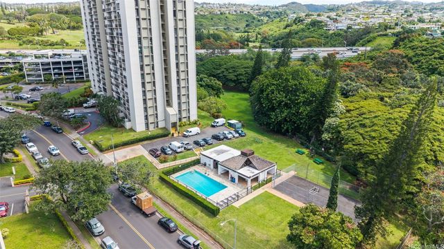 98-500 Koauka Loop 14A, Aiea, HI 96701