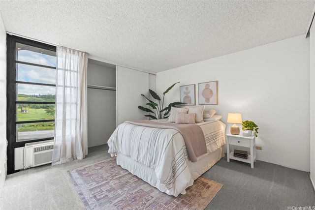 98-500 Koauka Loop 14A, Aiea, HI 96701