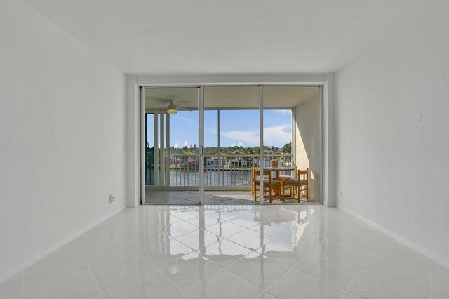 3100 S Ocean Boulevard 502, Highland Beach, FL 33487