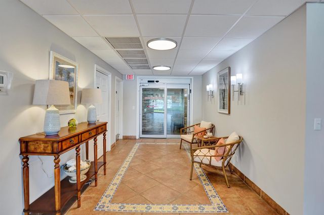 3100 S Ocean Boulevard 502, Highland Beach, FL 33487