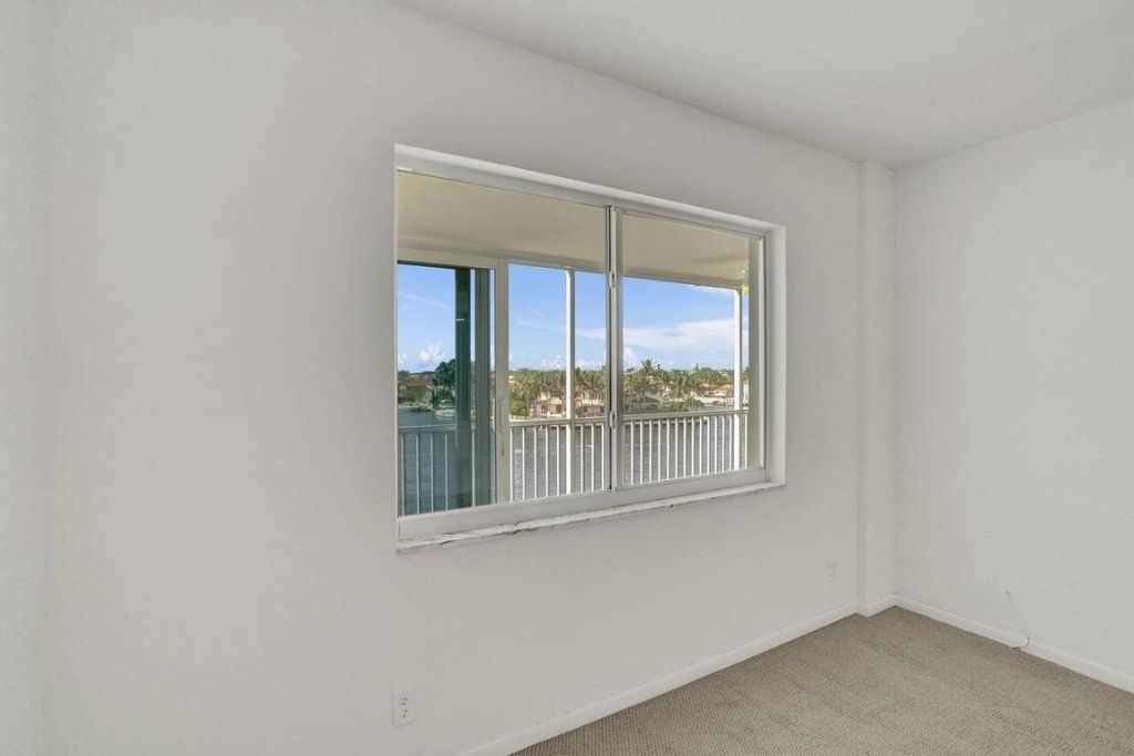 Image 29 of property listing at 3100 S Ocean Boulevard 502, Highland Beach, FL 33487