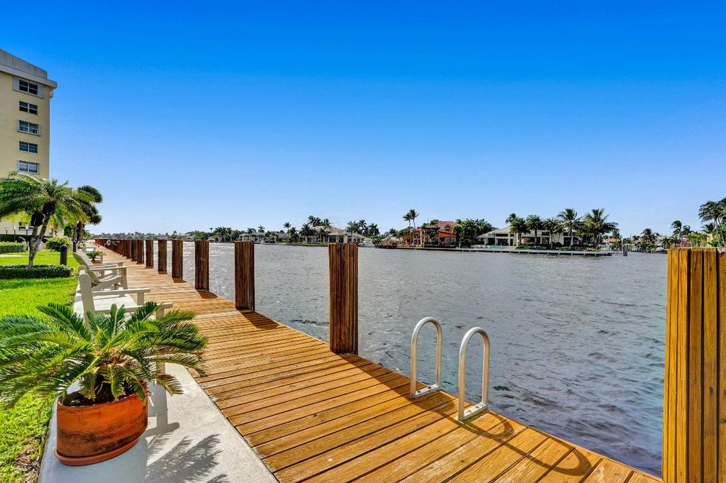 Image 55 of property listing at 3100 S Ocean Boulevard 502, Highland Beach, FL 33487