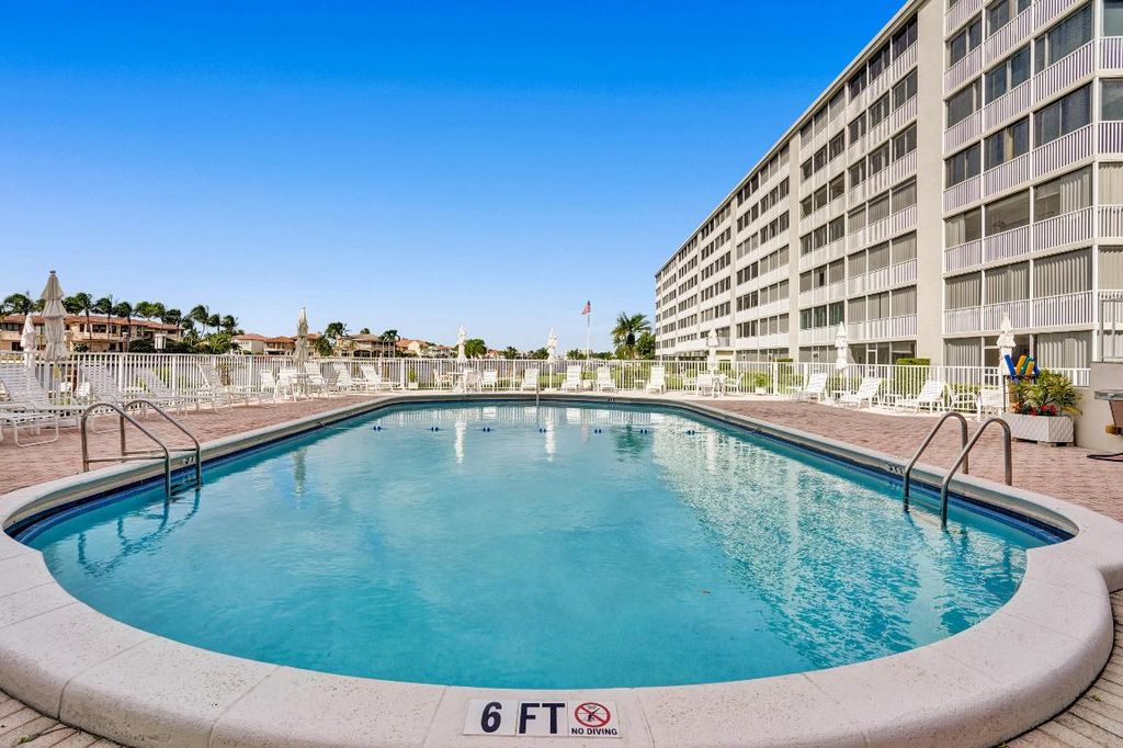 Image 59 of property listing at 3100 S Ocean Boulevard 502, Highland Beach, FL 33487