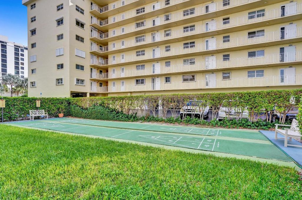 Image 60 of property listing at 3100 S Ocean Boulevard 502, Highland Beach, FL 33487