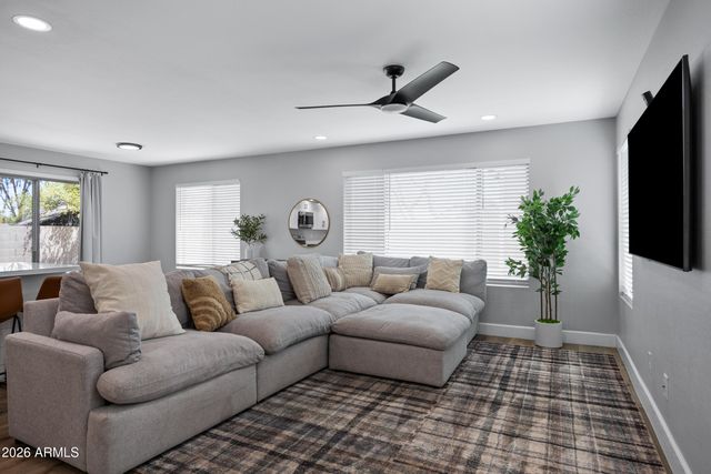 34857 N BANDOLIER Drive, San Tan Valley, AZ 85144