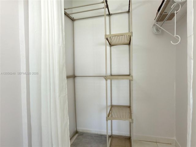 9160 SW 73rd Street B, Miami, FL 33173
