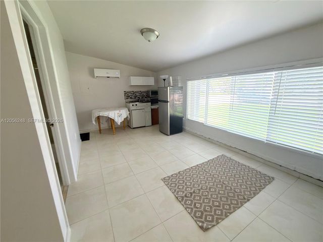 9160 SW 73rd Street B, Miami, FL 33173