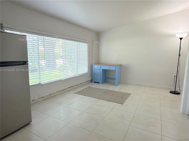 9160 SW 73rd Street B, Miami, FL 33173