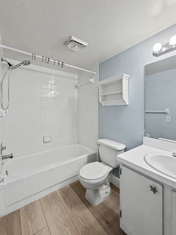 330 Palmwood Place 210, Boca Raton, FL 33431