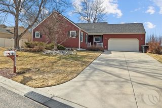 2766 Riveroaks Drive, Billings, MT 59105