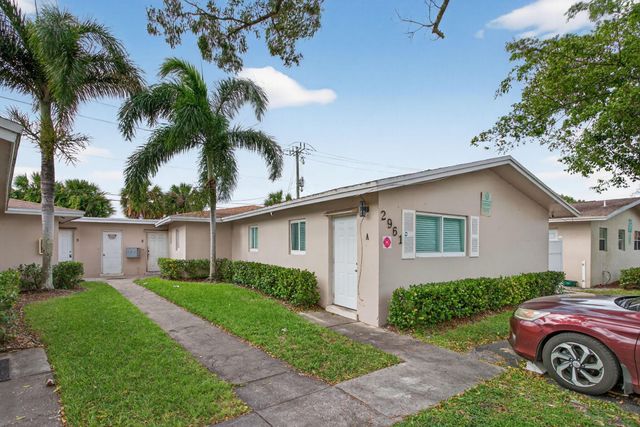 3221 NE 7th Avenue D, Pompano Beach, FL 33064
