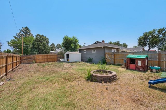 2830 4th Ave, Pueblo, CO 81003